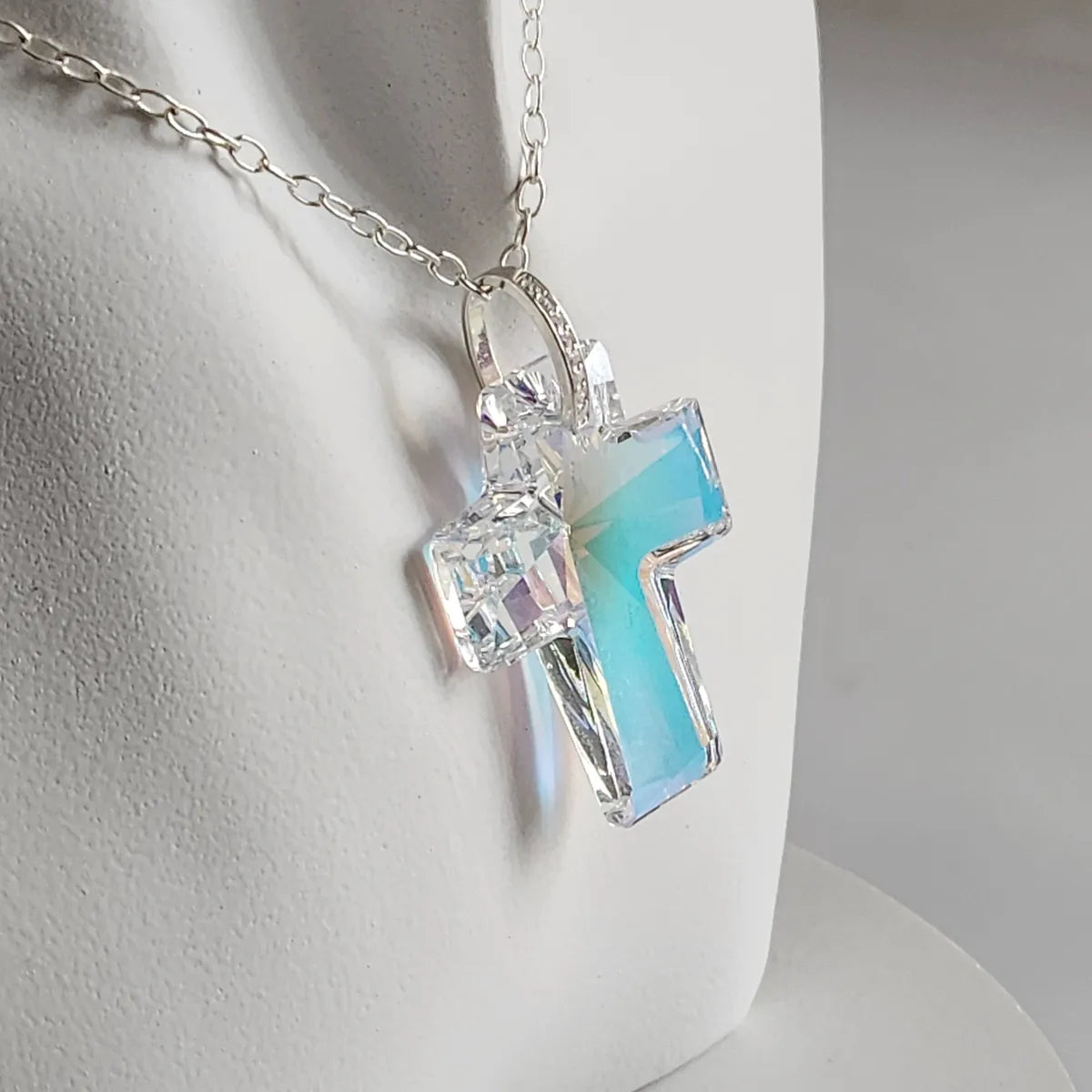 Collar Plata CRUZ Cristal Swarovski Elements 40mm Aurora Boreal
