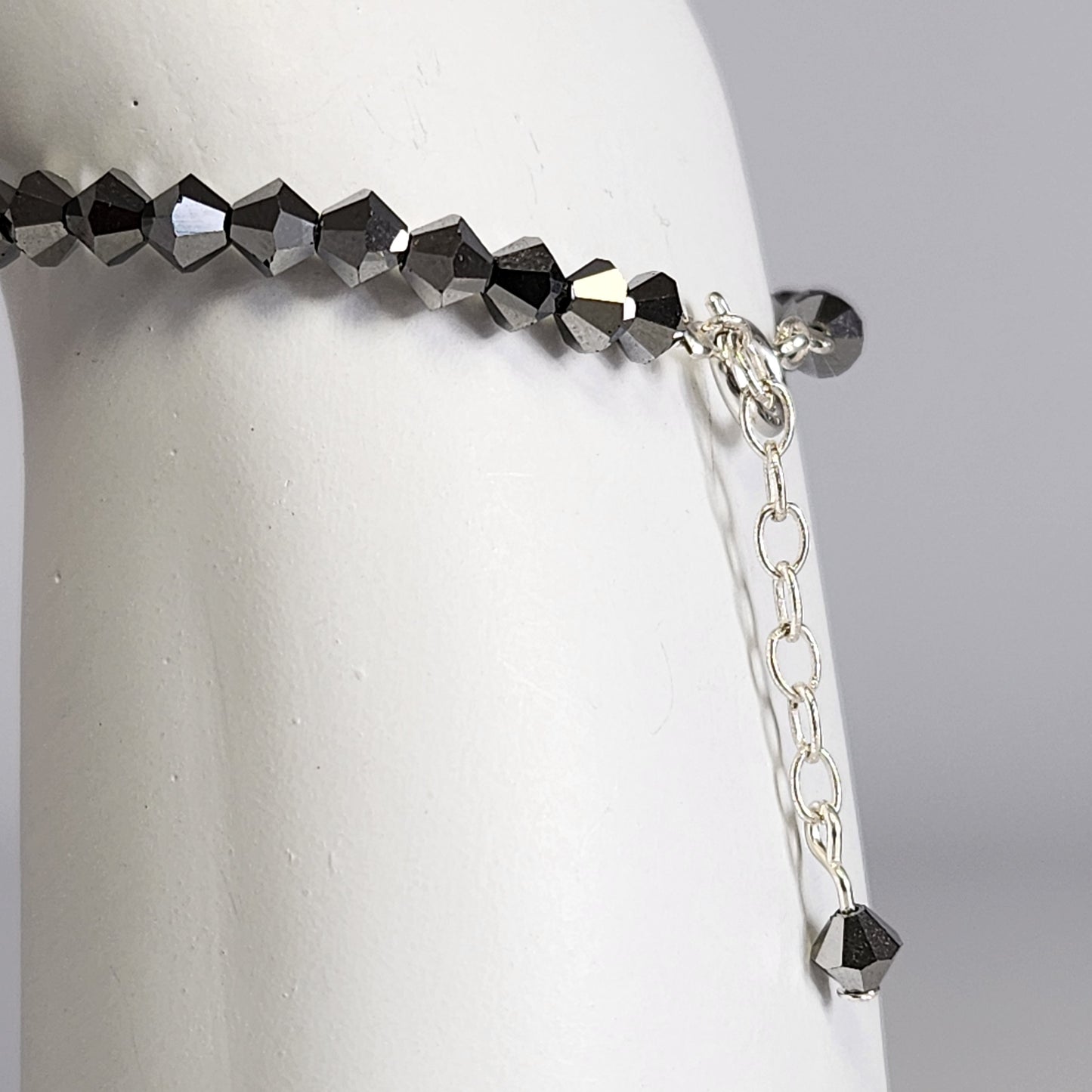 Pulsera ALMA Cristal Swarovski 4mm Jet Light Hematite Full