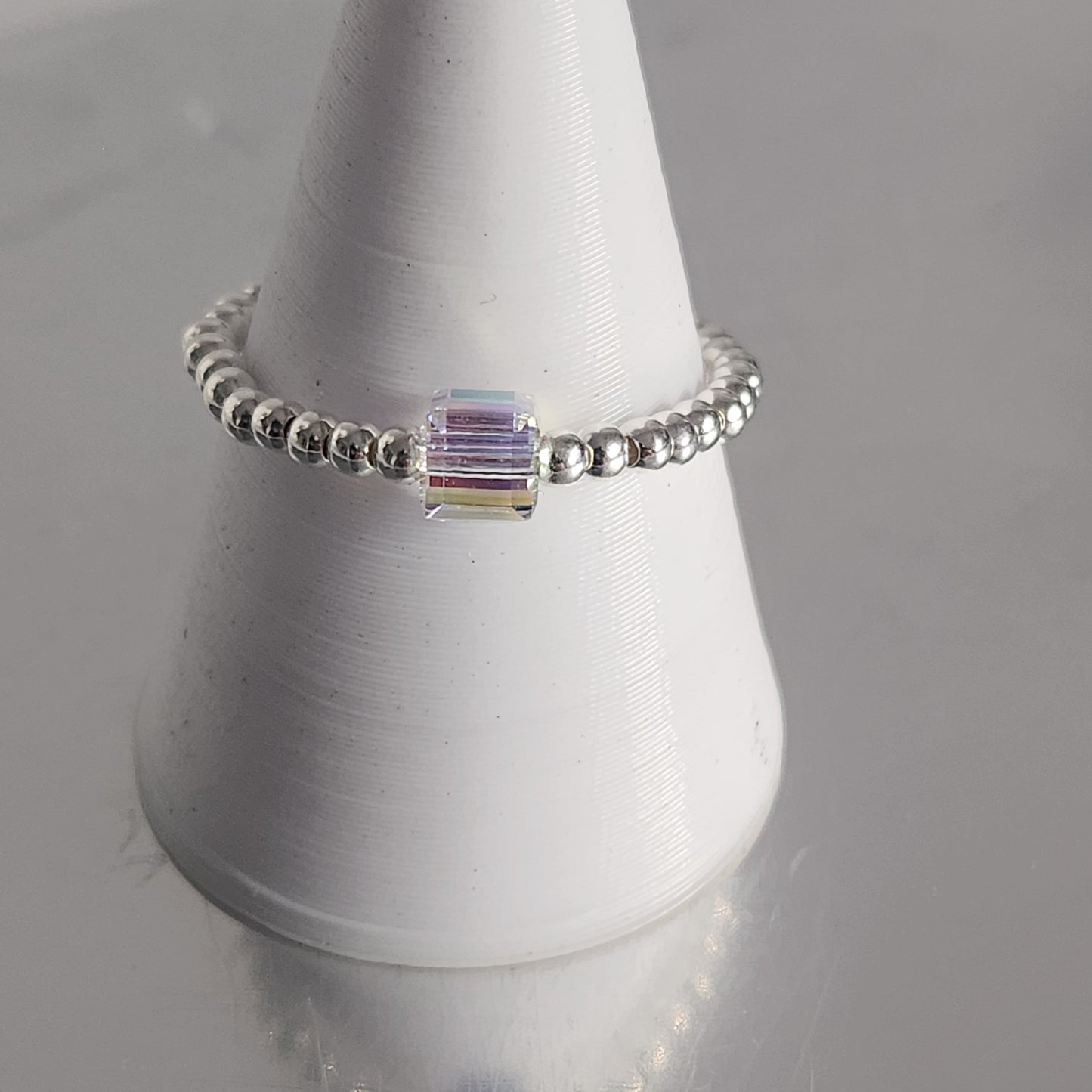 Anillo Elastizado Crystal Swarovski Cubo 4mm Aurora Boreal en Plata 925