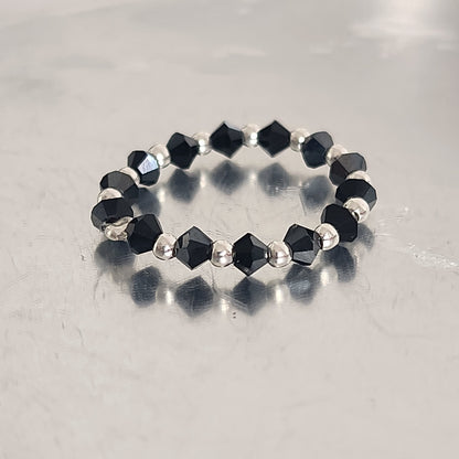 Anillo Sin Fin Biconos Piedras Swarovski 3mm y Plata 925