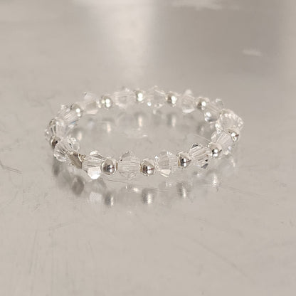 Anillo Sin Fin Biconos Piedras Swarovski 3mm y Plata 925