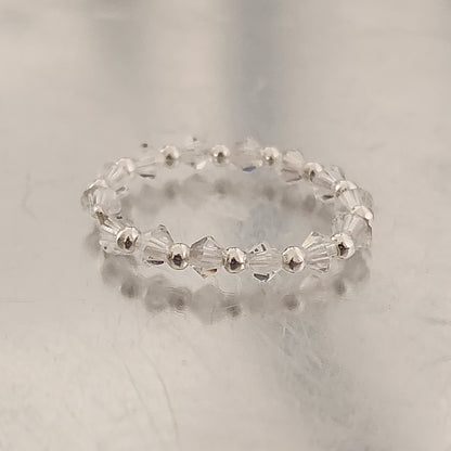 Anillo Sin Fin Biconos Piedras Swarovski 3mm y Plata 925