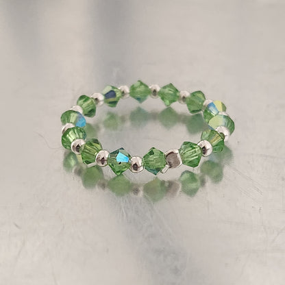 Anillo Sin Fin Biconos Piedras Swarovski 3mm y Plata 925