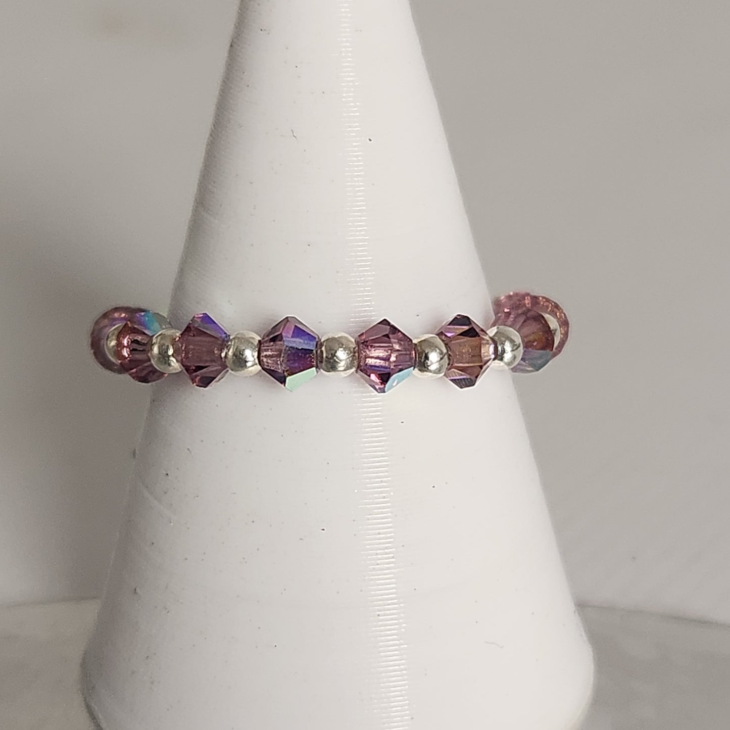 Anillo Sin Fin Biconos Piedras Swarovski 3mm y Plata 925