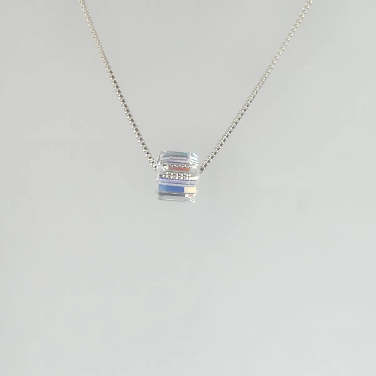Collar Dije Cubo 6mm Cristal Swarovski Elements plata 925